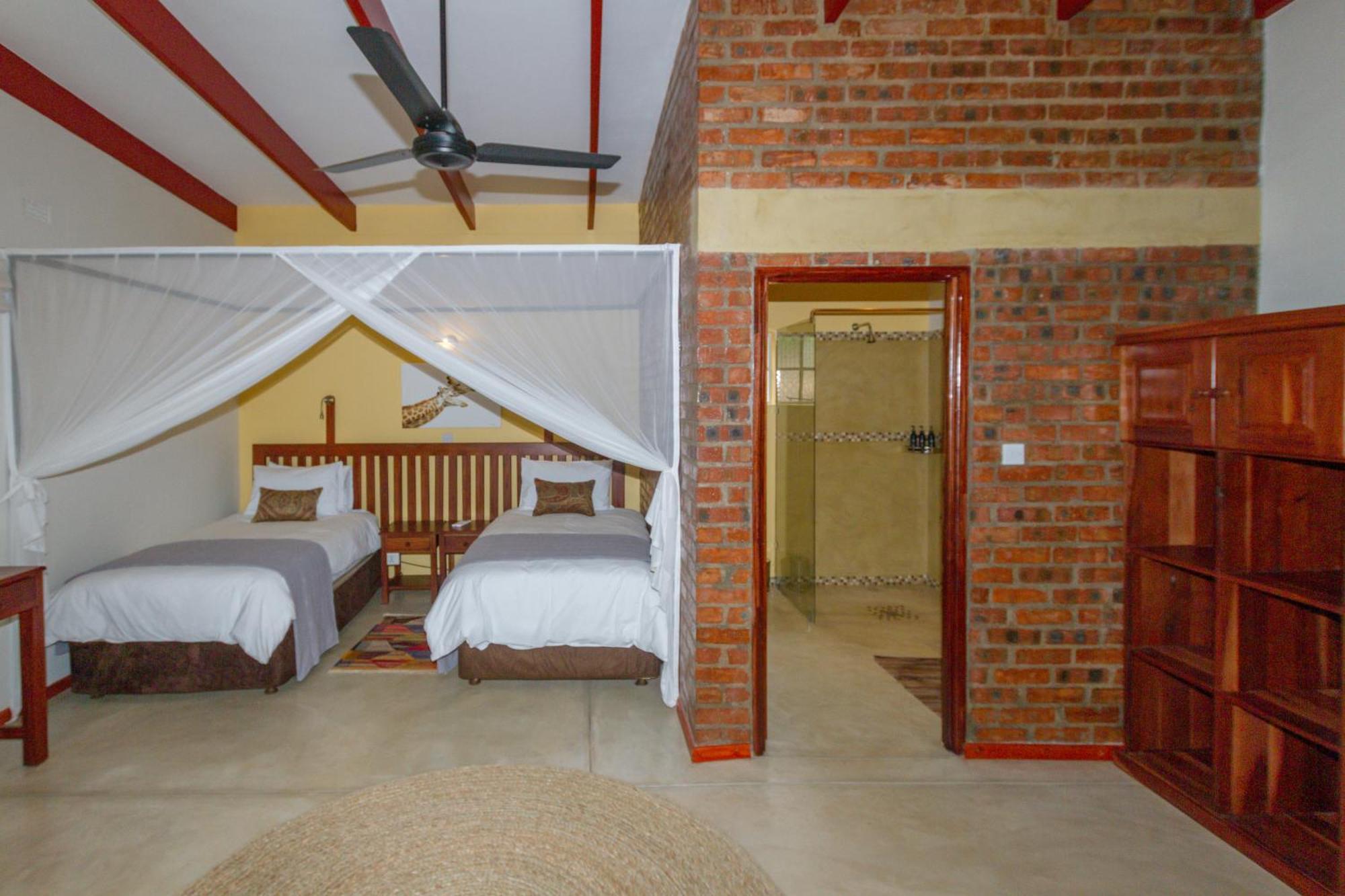 The Courtney Lodge Victoria Falls Eksteriør bilde
